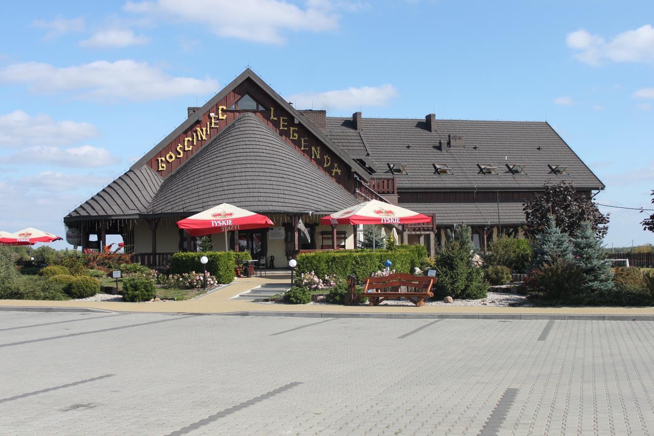 Gosciniec Legenda Hotel Wyszogrod Buitenkant foto