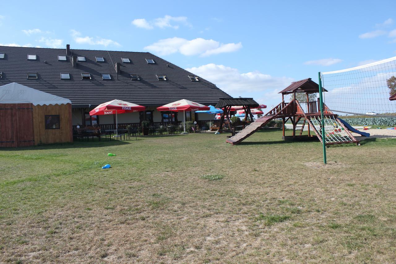 Gosciniec Legenda Hotel Wyszogrod Buitenkant foto