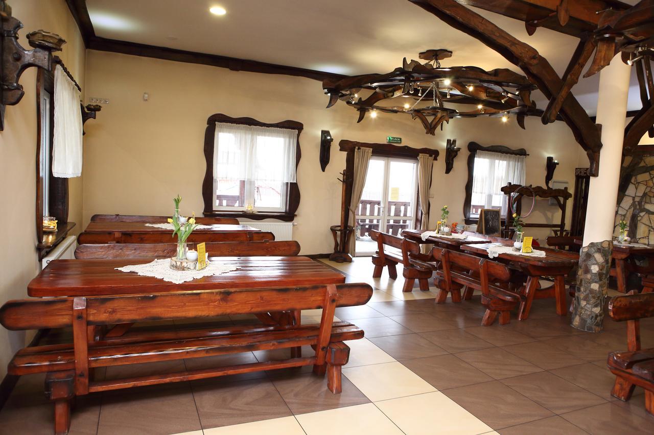 Gosciniec Legenda Hotel Wyszogrod Buitenkant foto
