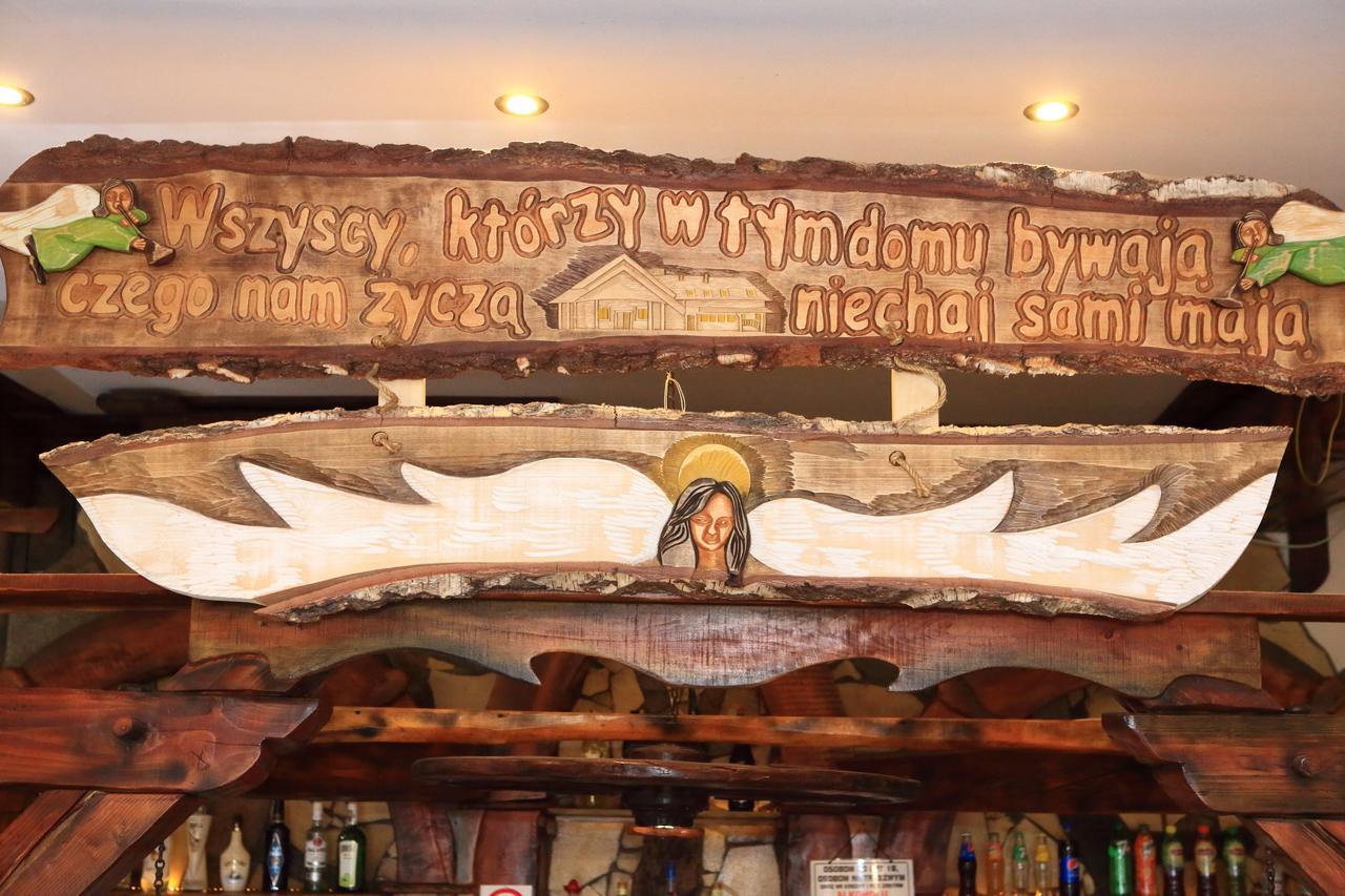 Gosciniec Legenda Hotel Wyszogrod Buitenkant foto